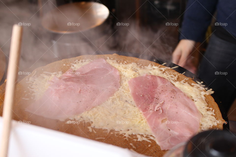 Ham and cheese crepe