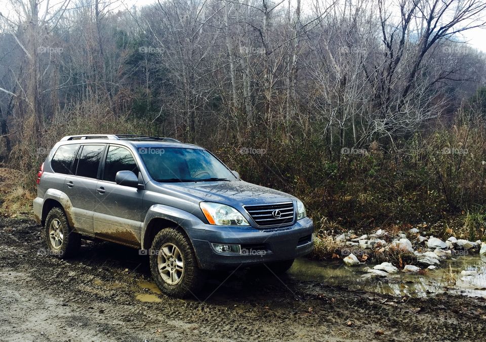 Off Road Lexus. GX 640 taking a break after off roading 