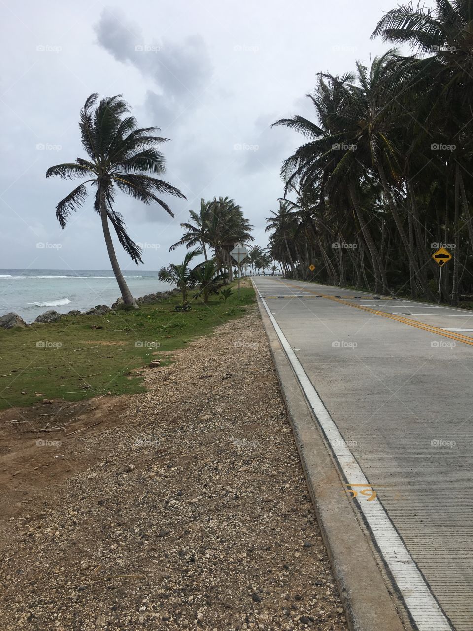 Uma simples estrada de uma ilha caribenha, San Andrés - Colômbia 