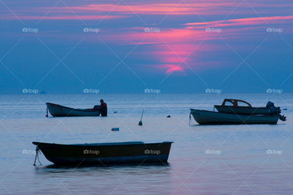 beach ocean sunset boats by jensryden