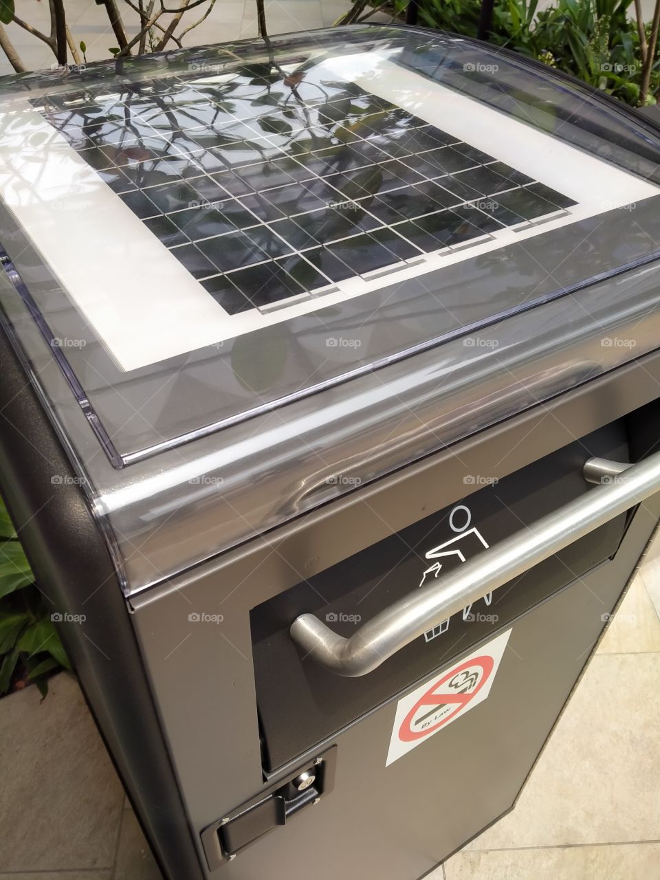 Solar panel on a dustbin
