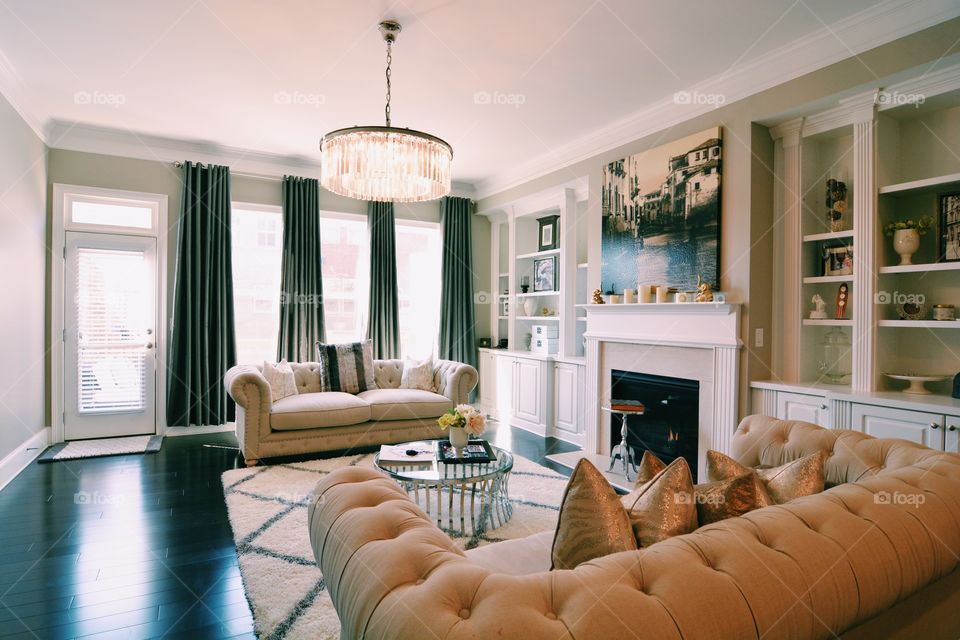 Furniture, Room, Sofa, Indoors, Seat