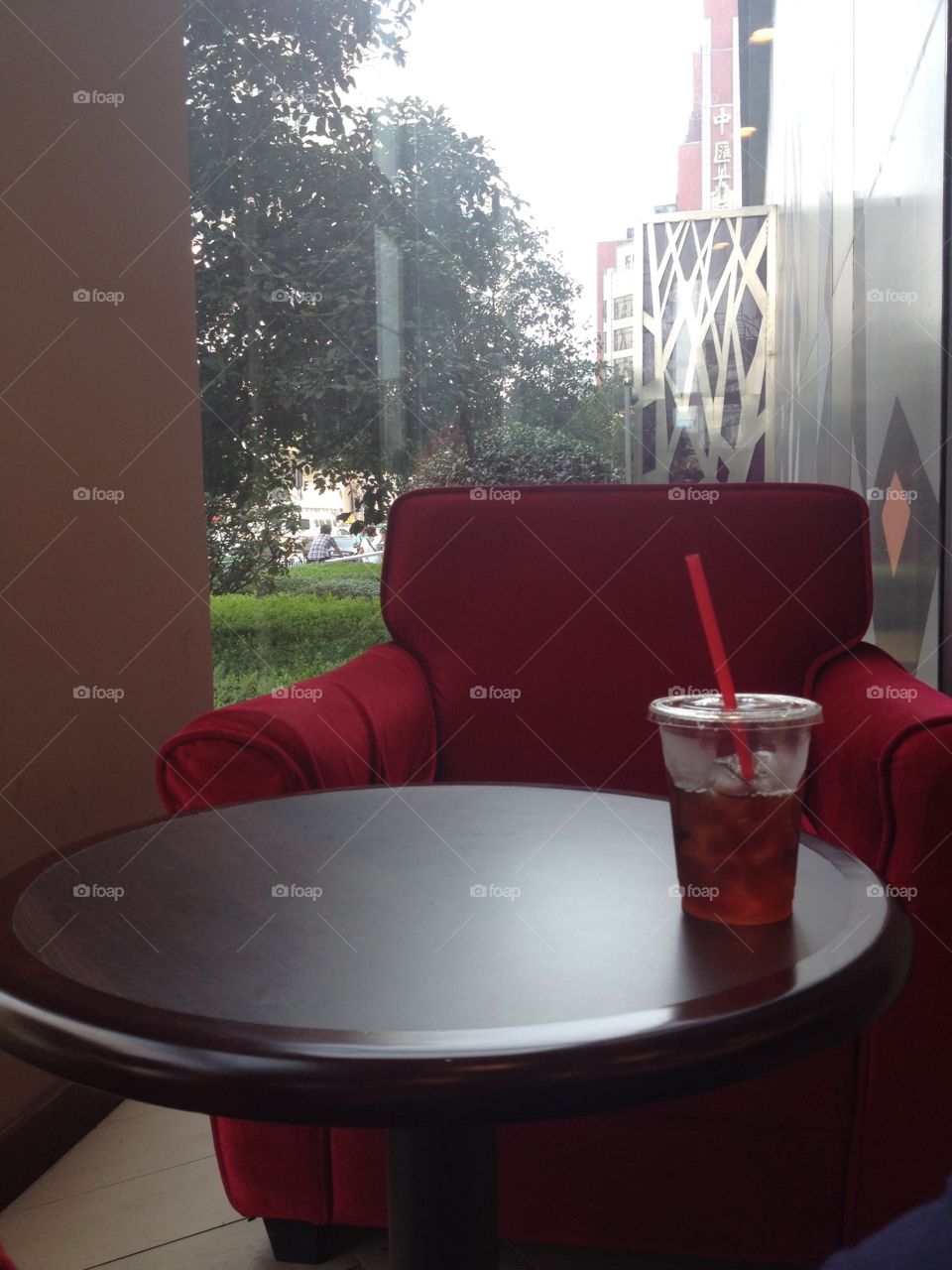 Red lemonade and a red chair