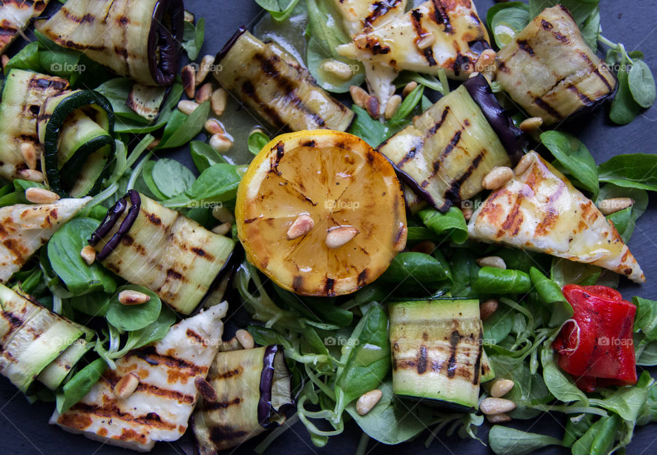 Summer grilled salad 