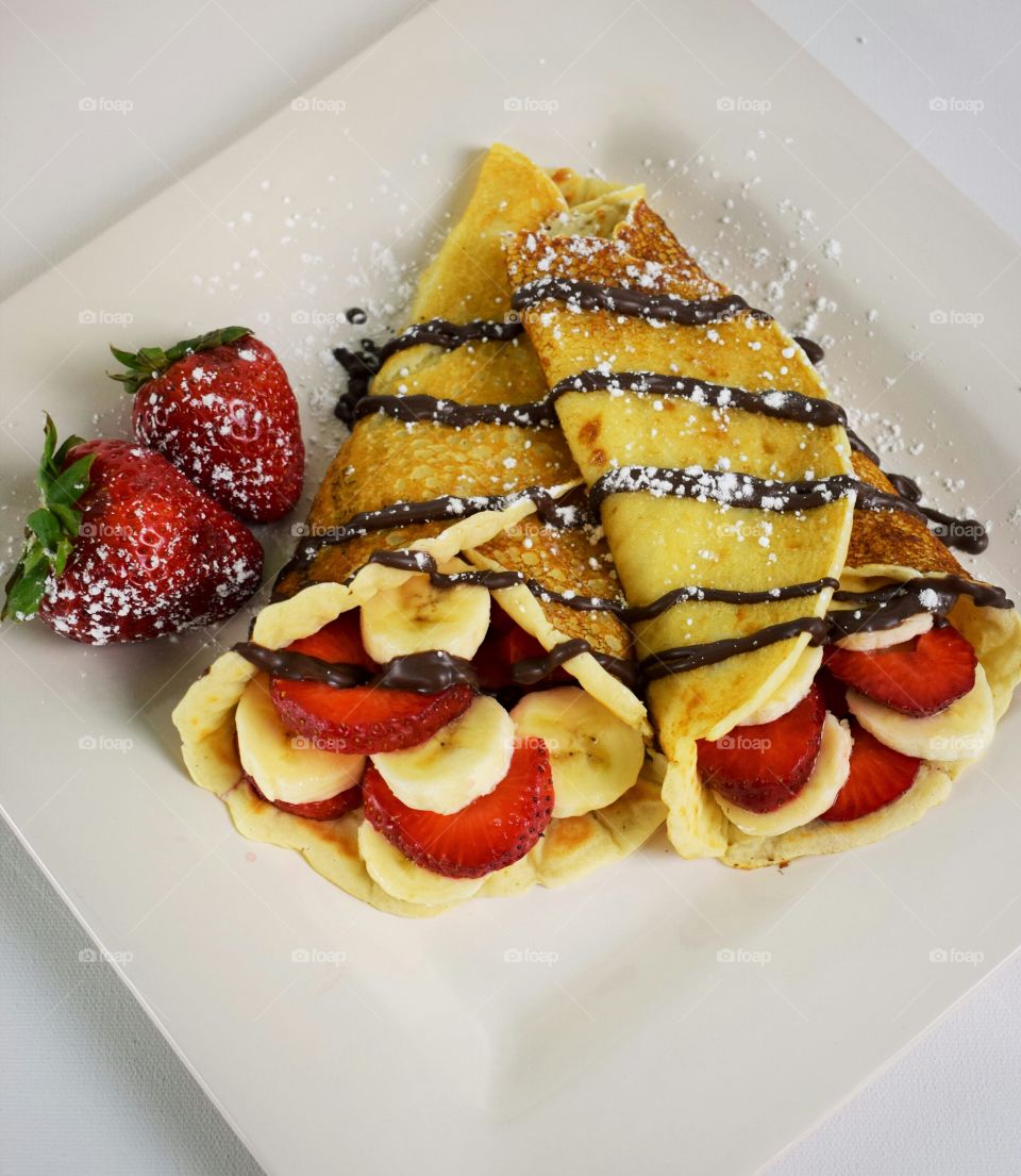 Strawberry Banana Crepes