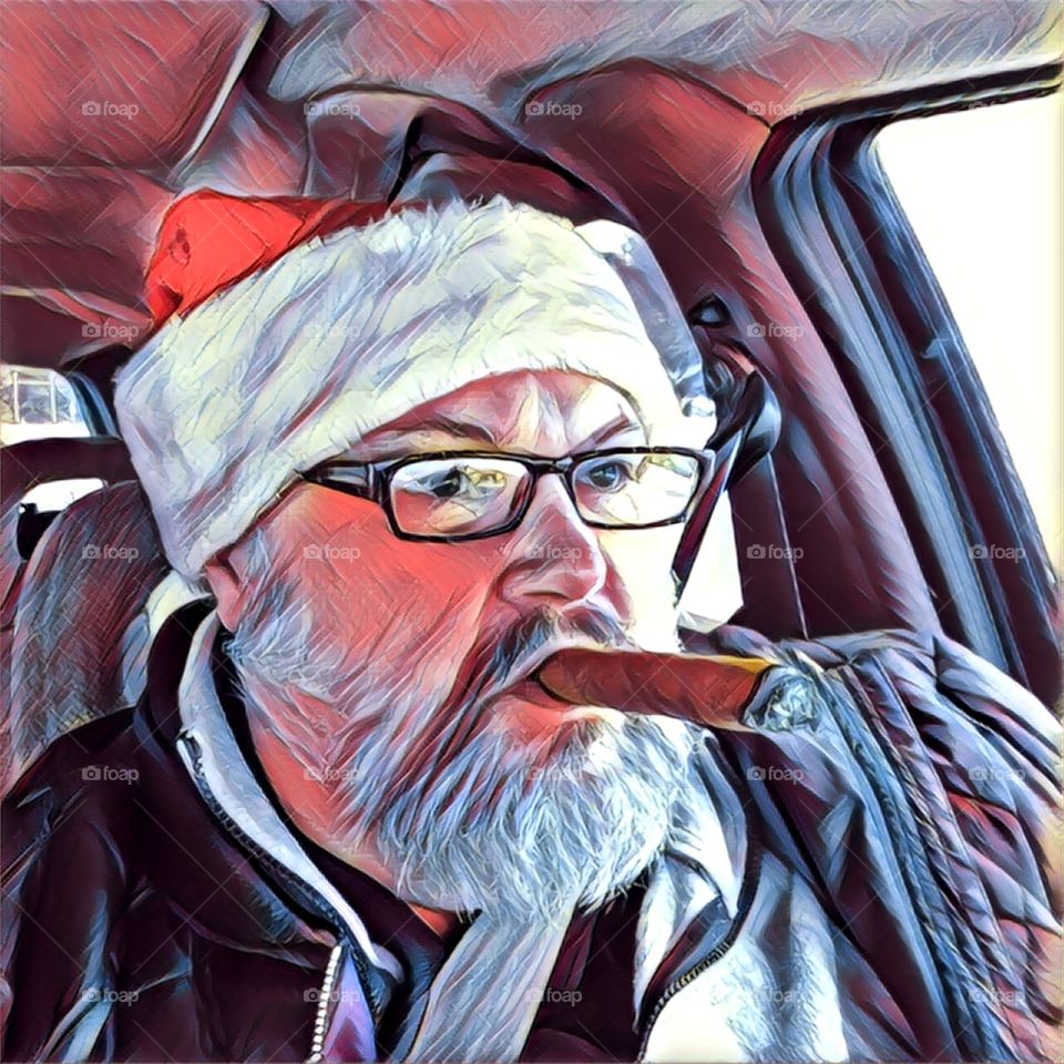 Santa lost his pipe 
