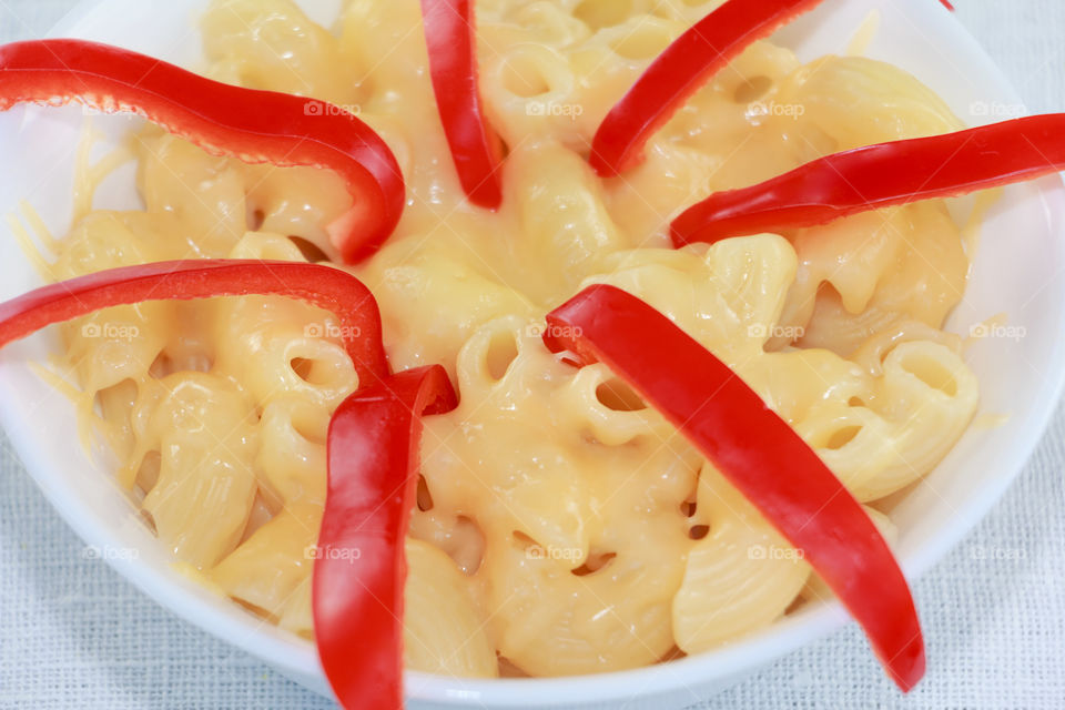 pasta with cheese and sweet pepper