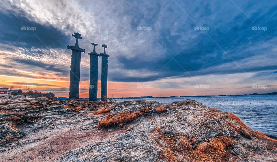 Sverd i fjell