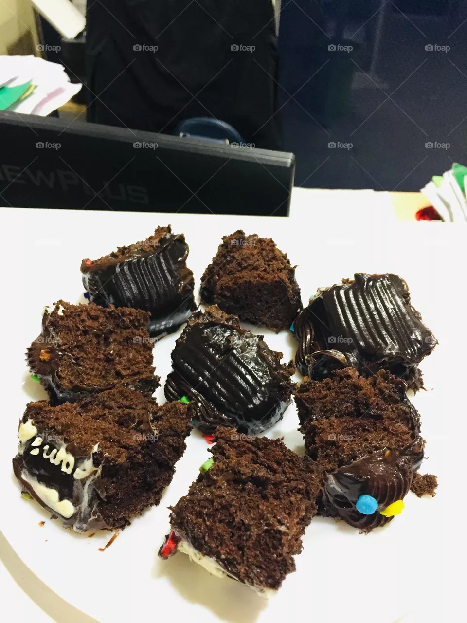 A simple piece of cake that brings smile to every employee 