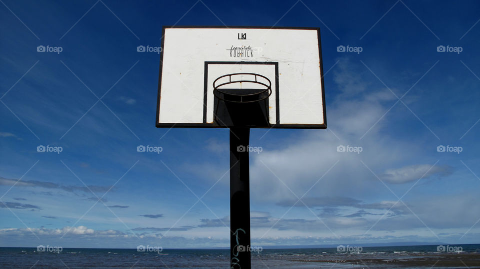 COAST B-BALL COURT ~|~ Leonardo Kubrick