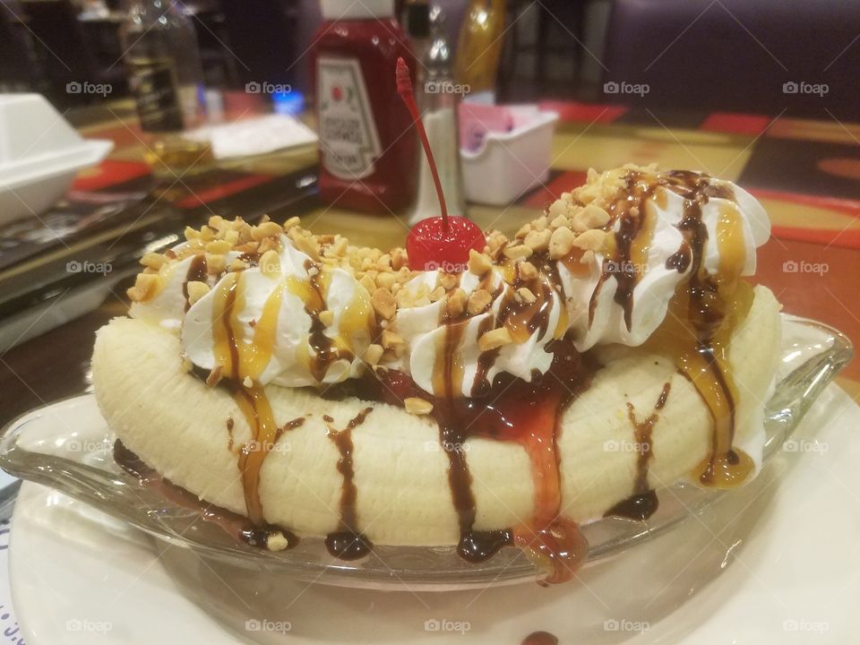 banana split