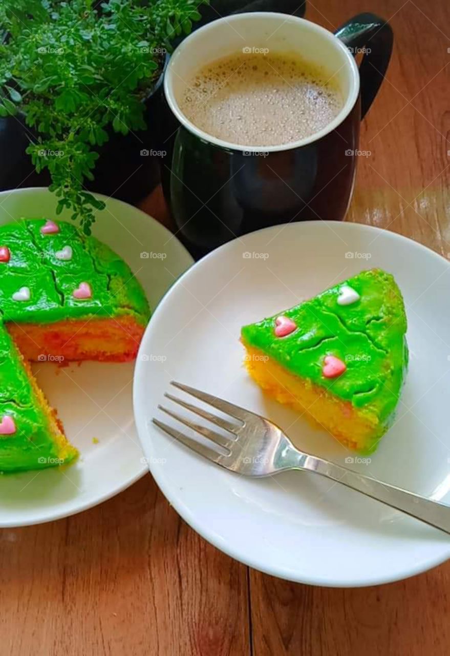 my favorite evening tea time ..delicious butter icing cake with srilankan style milk tea ..