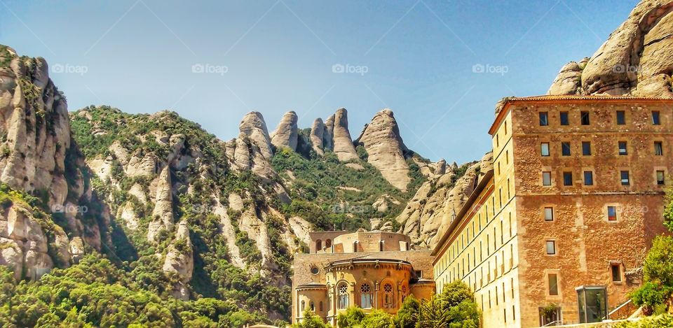 Description

Montserrat monastery spain