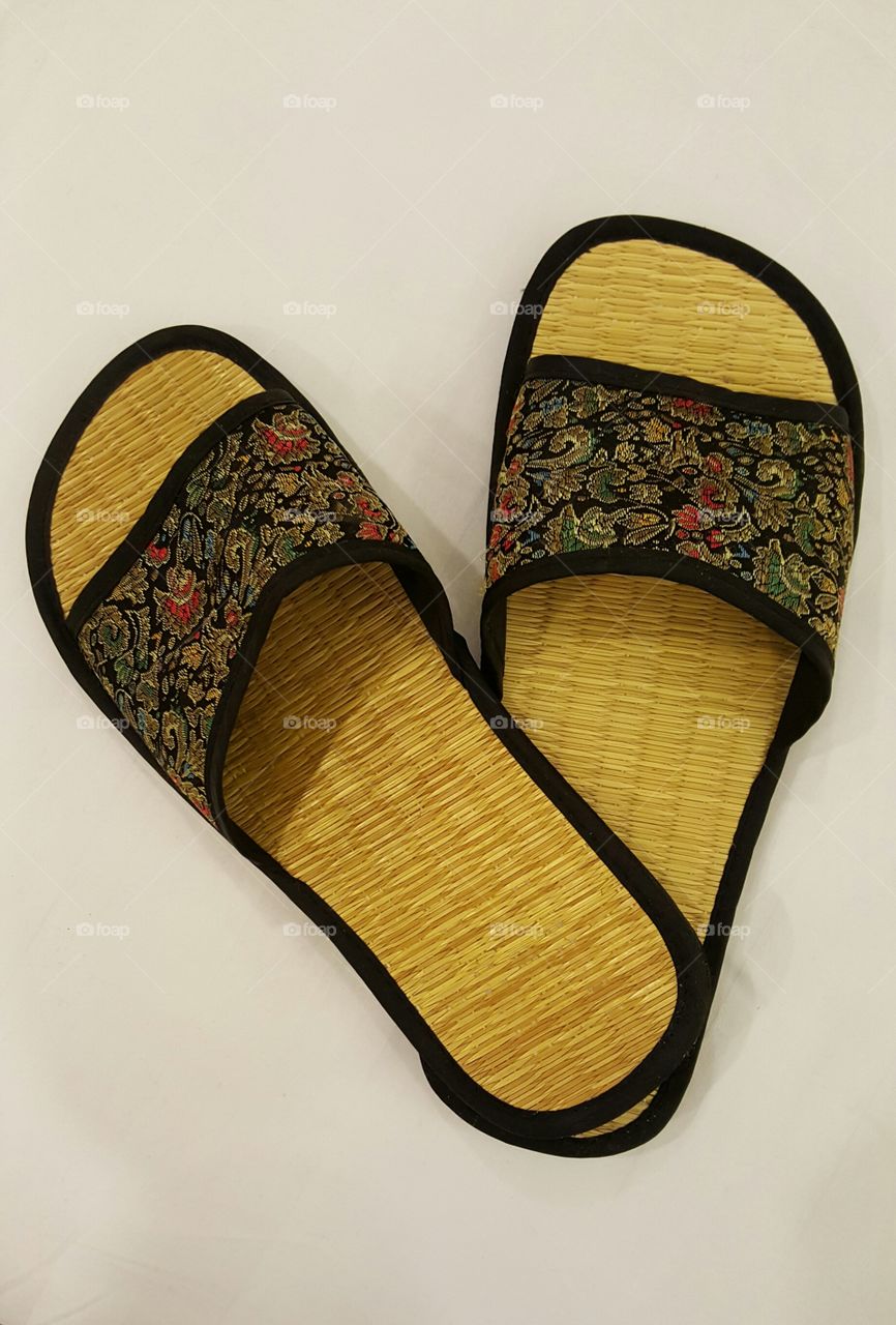 oriental slippers