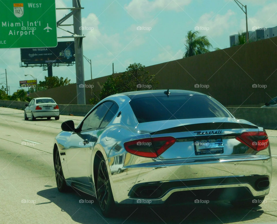 Chrome Maserati GranTuriso  rolling down I-95 in Miami, Florida! Eye-catching! 