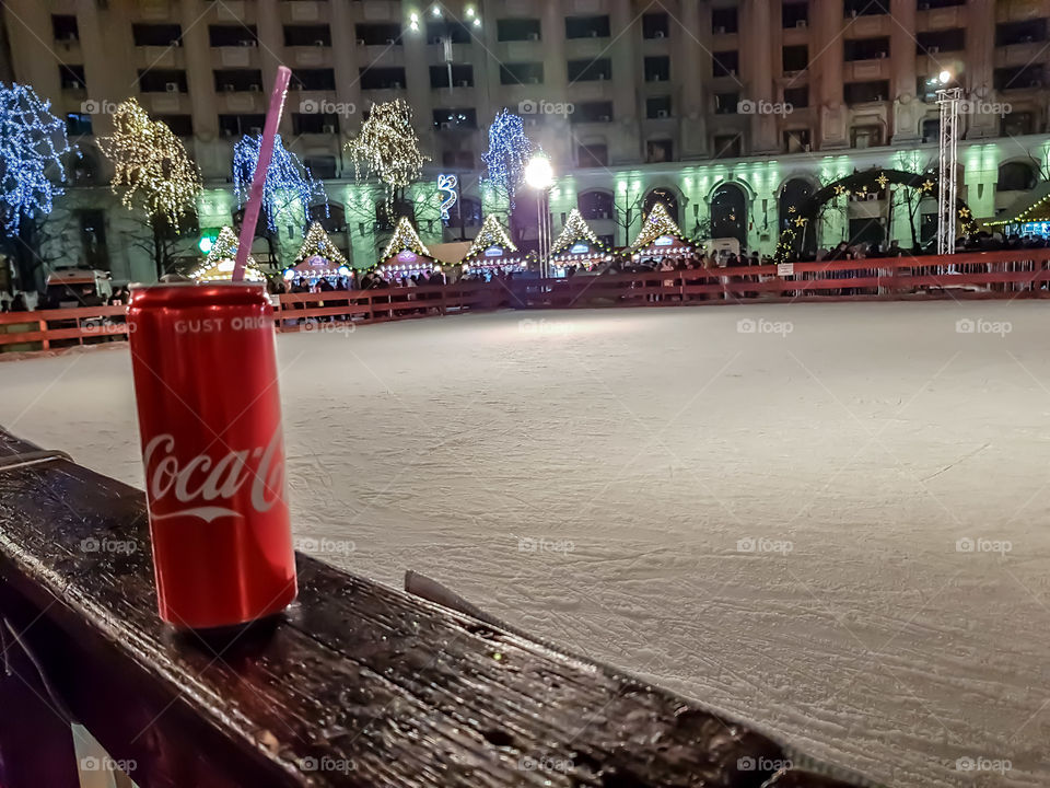Coca cola, Gust Original,Christmas Time,
december ,christmas , people ,wealth ,snow ,love ,xmas ,merrychristmas ,christmastime ,holiday ,holidays ,christmastree,christmasiscoming , like ,fun ,santa ,santaclaus ,christmaslights ,tree ,happyholidays
