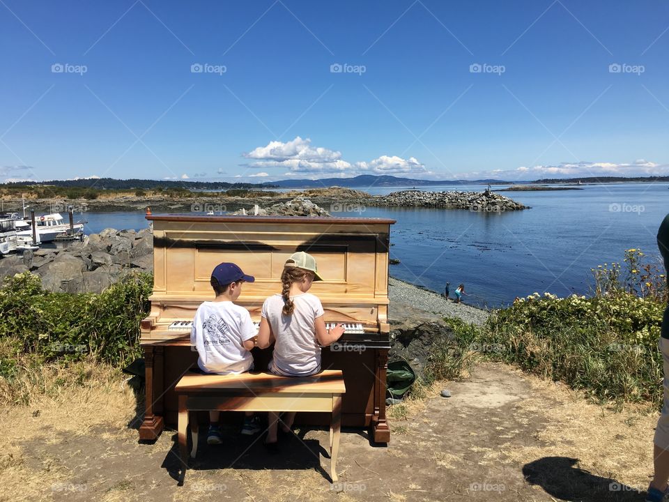 Piano by the beach