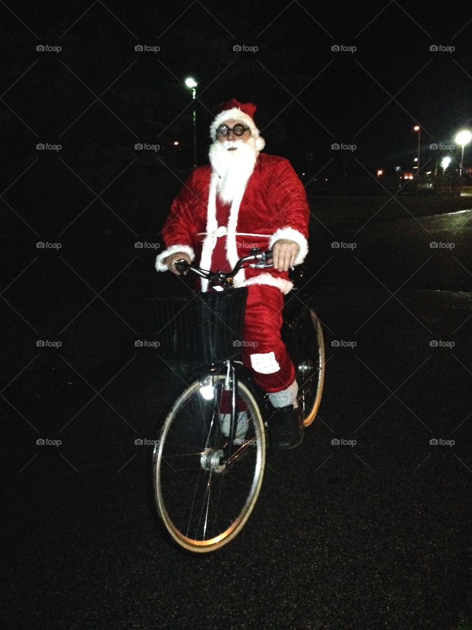 Me and my bicycle. Bicycle, Santa 