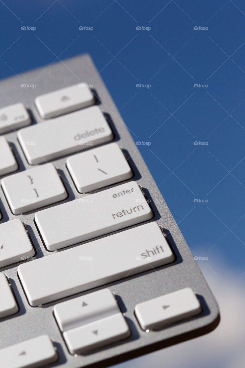 sky technology keyboard computer by splicanka