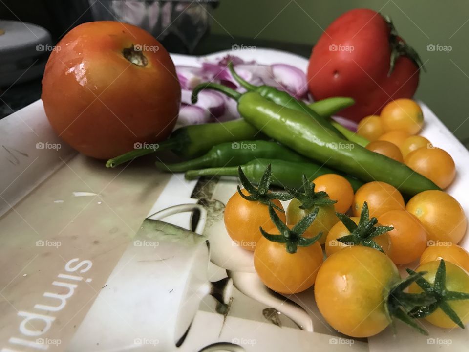 Big & Mini Tomato with chilli