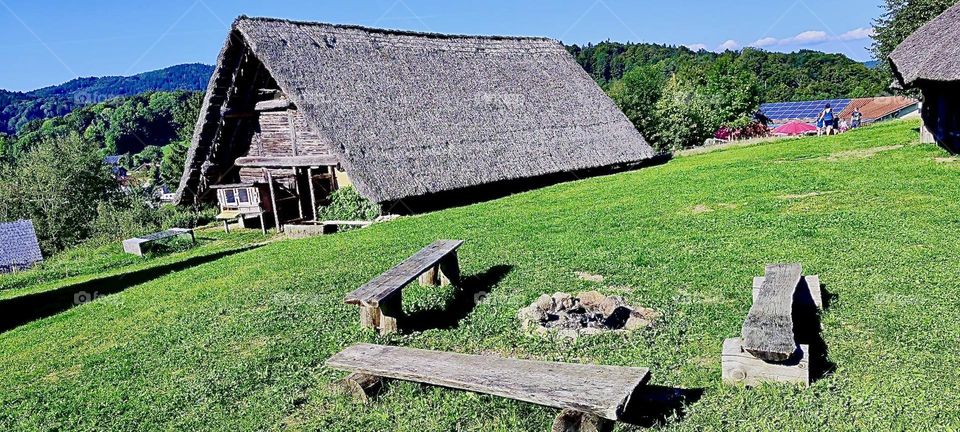 This is the “Keltendorf Gabreta”, a dwelling near the small township of “Ringelai” in “Bavaria”, Germany. It is a newly built Celtic village, all handcrafted old style modeled after ancient settlements. 2023. Hypnotic Productions