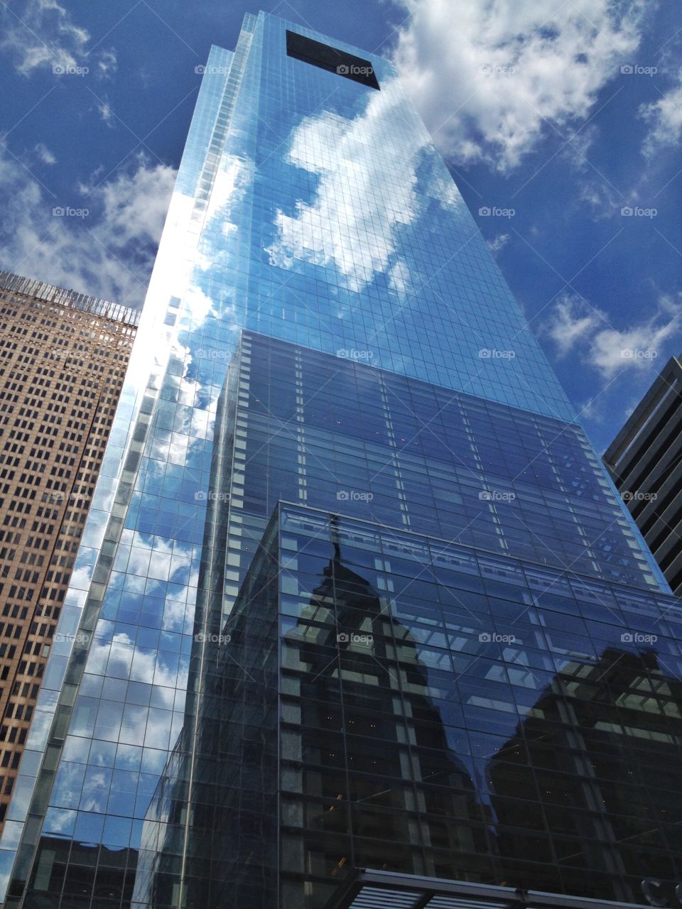 Mirror on the Comcast center. Mirror on the Comcast center,Philly