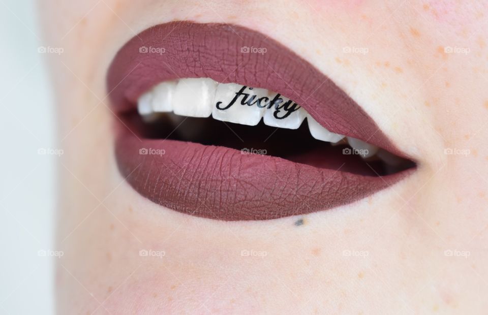 Macro lip stick beauty 