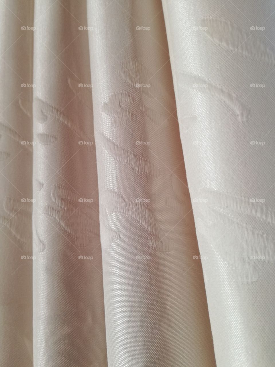 curtain waves