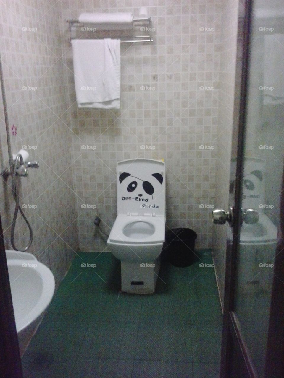 panda toilet