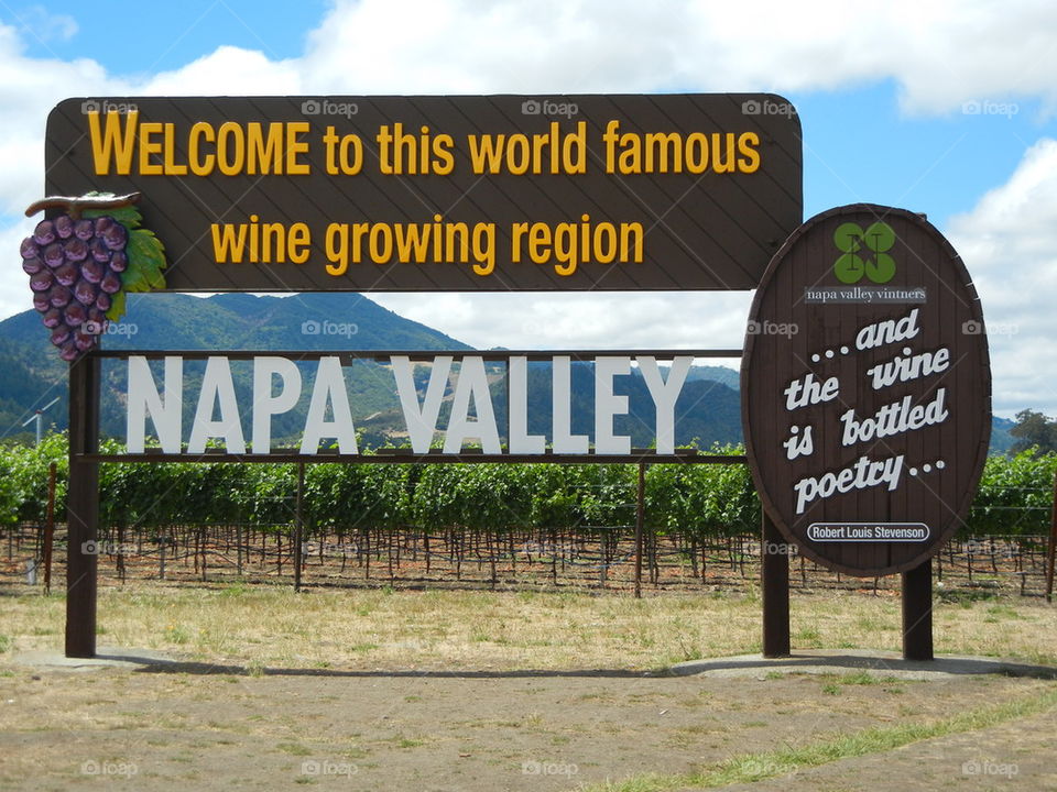 entrance to Napa valley