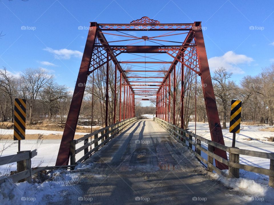 Upper Paris Bridge over Wapsipinicon River in northern Linn County, Iowa. Built 1879. 
