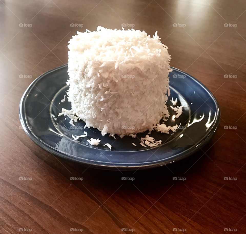 Mini Coconut Cake