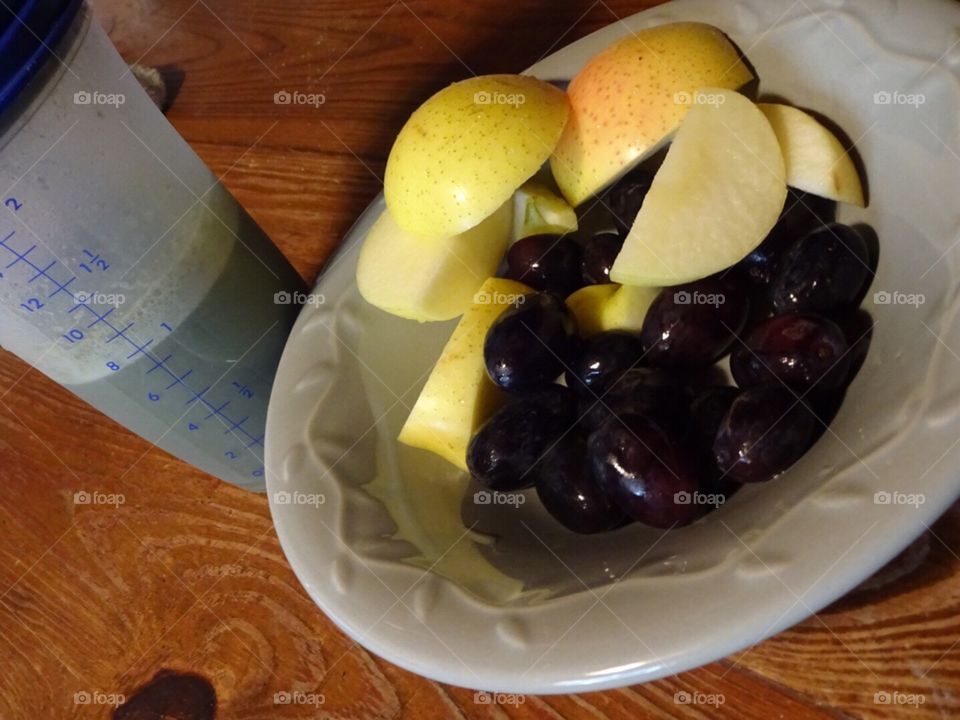 Fruit Breakfast with Protein Shake 