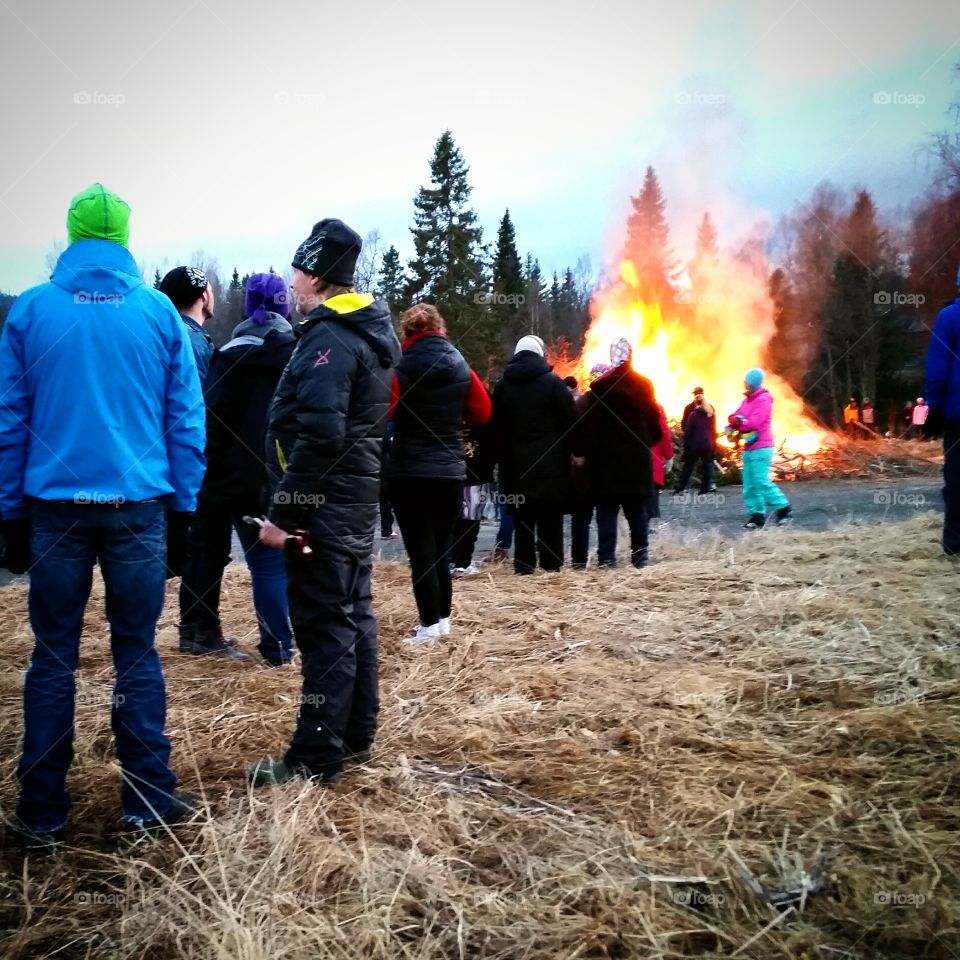 2015 year's May bonfire! 😀🔥🌅 . 2015 year's May bonfire! 😀🔥🌅 