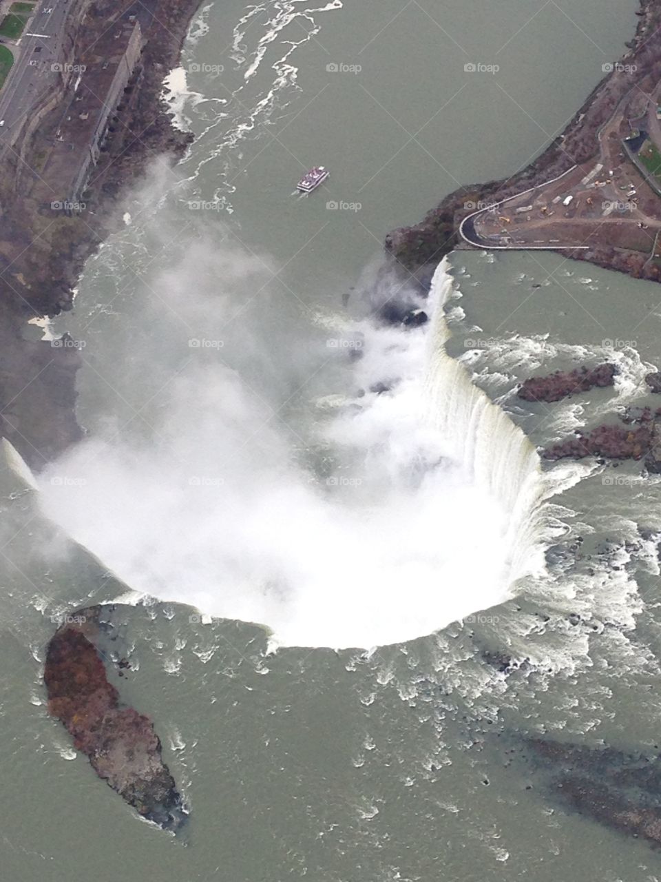 Niagara Falls Scenery 