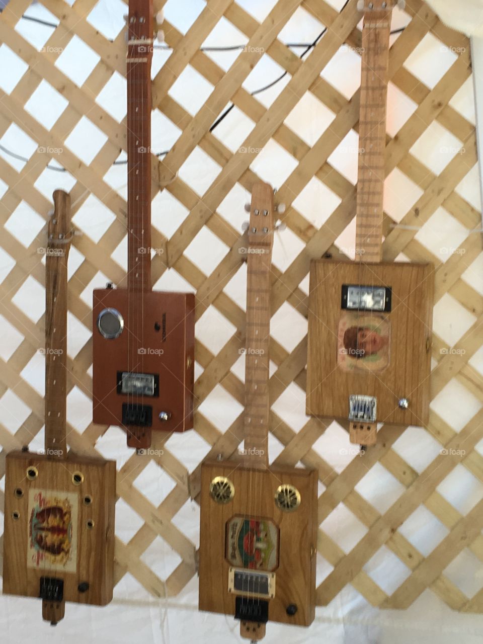 Cigar box guitars