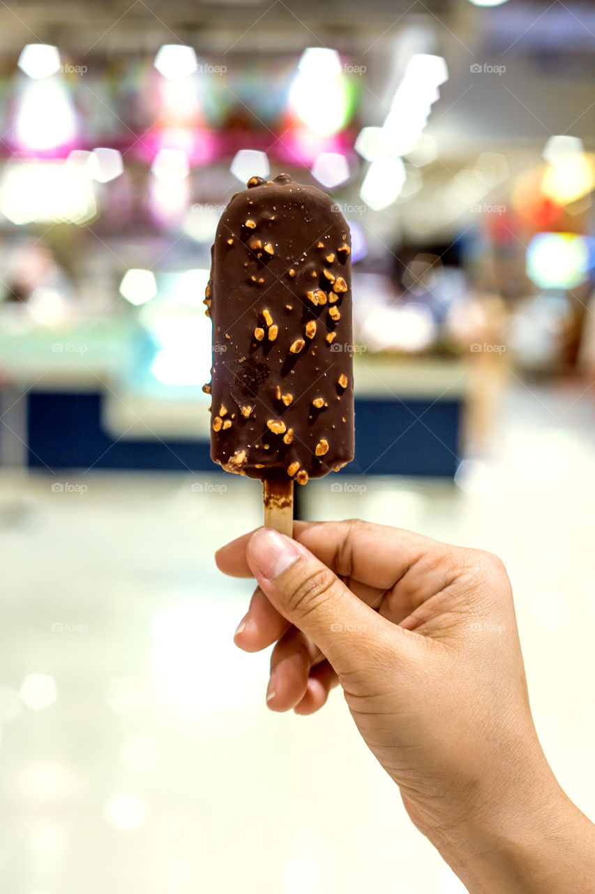 Ice scream. Chocolate 