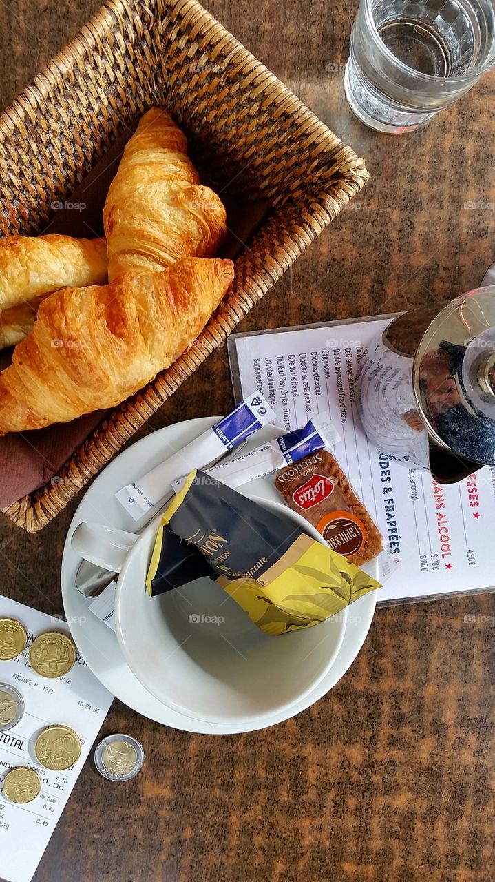 breakfast in a French cafe