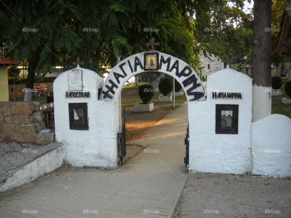 Church's gate