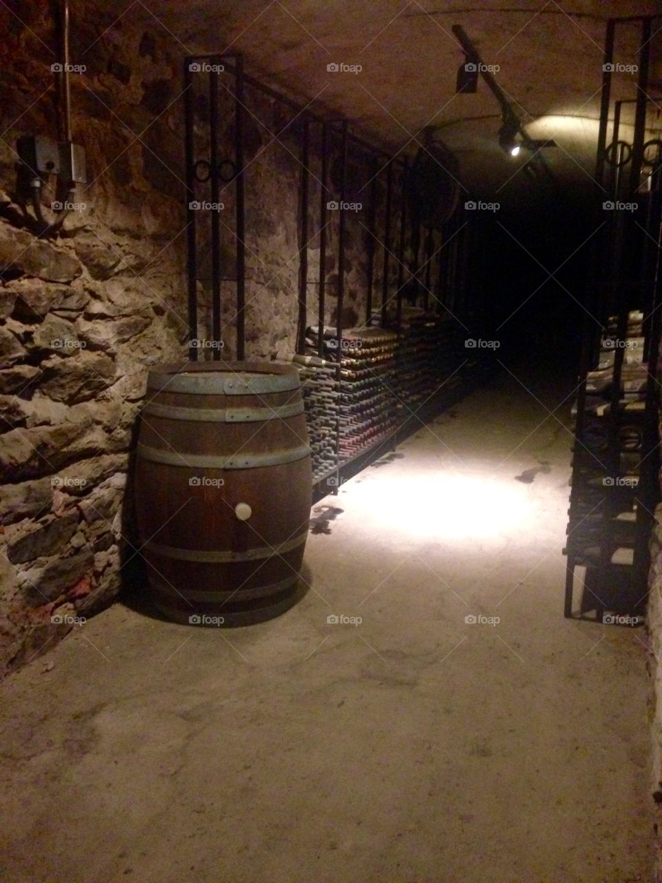 Wine cave 