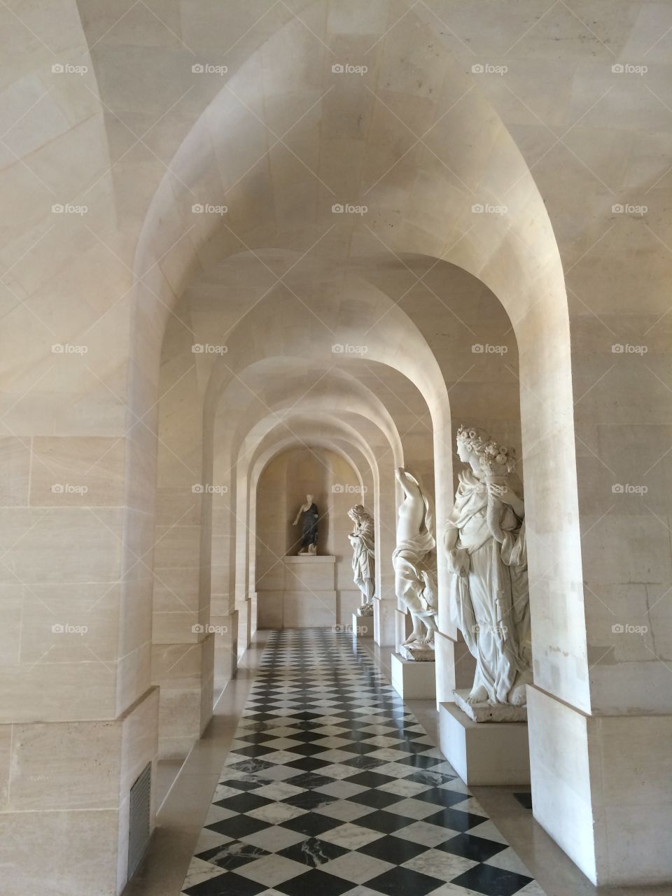 Art and architecture in the Palace of Versailles