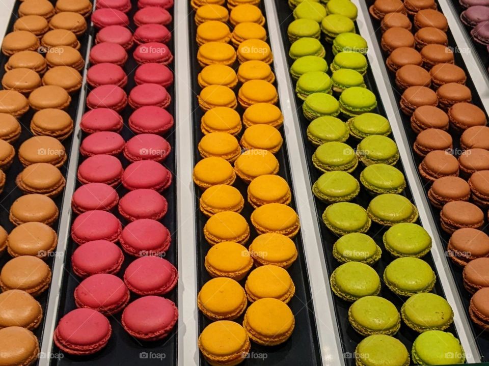 macarons in different colours