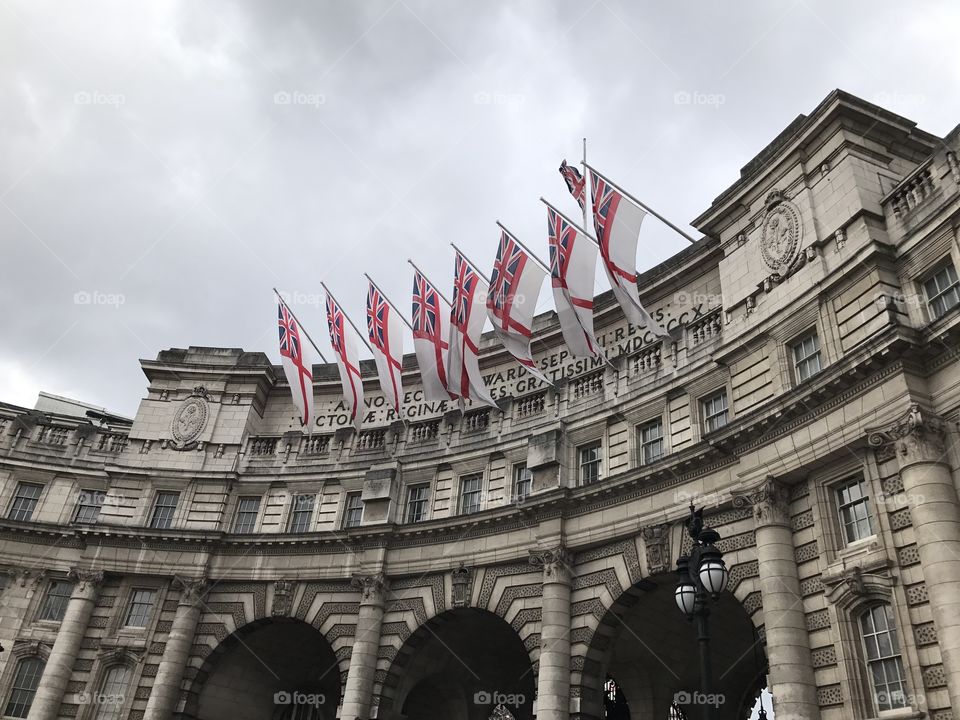 London flags 