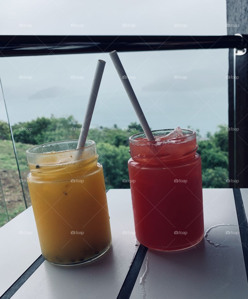 Nothing better than a Mocktail with amazing views, cheers! 🍹