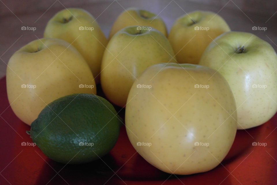 Lime with apples 