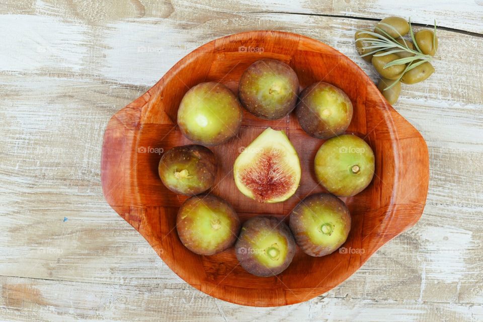 Fig and olives