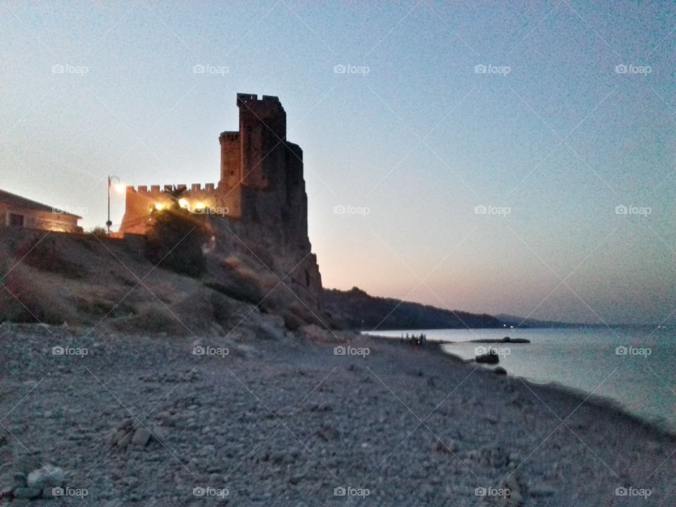Castello sul mare