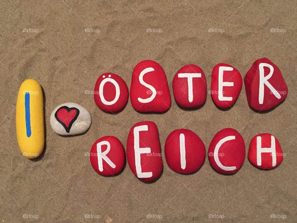 I love Österreich, souvenir on stones