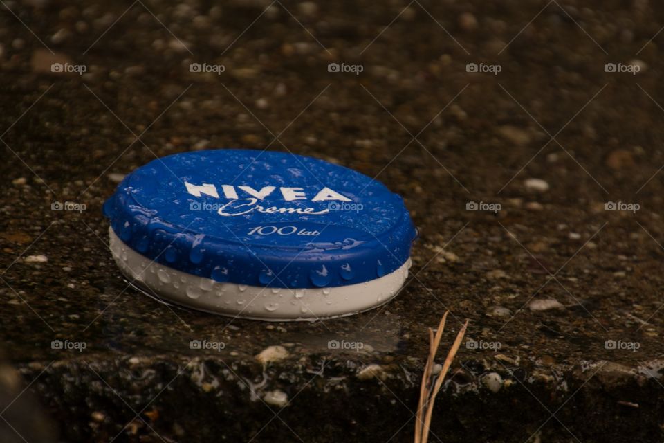 Nivea creme outdoors