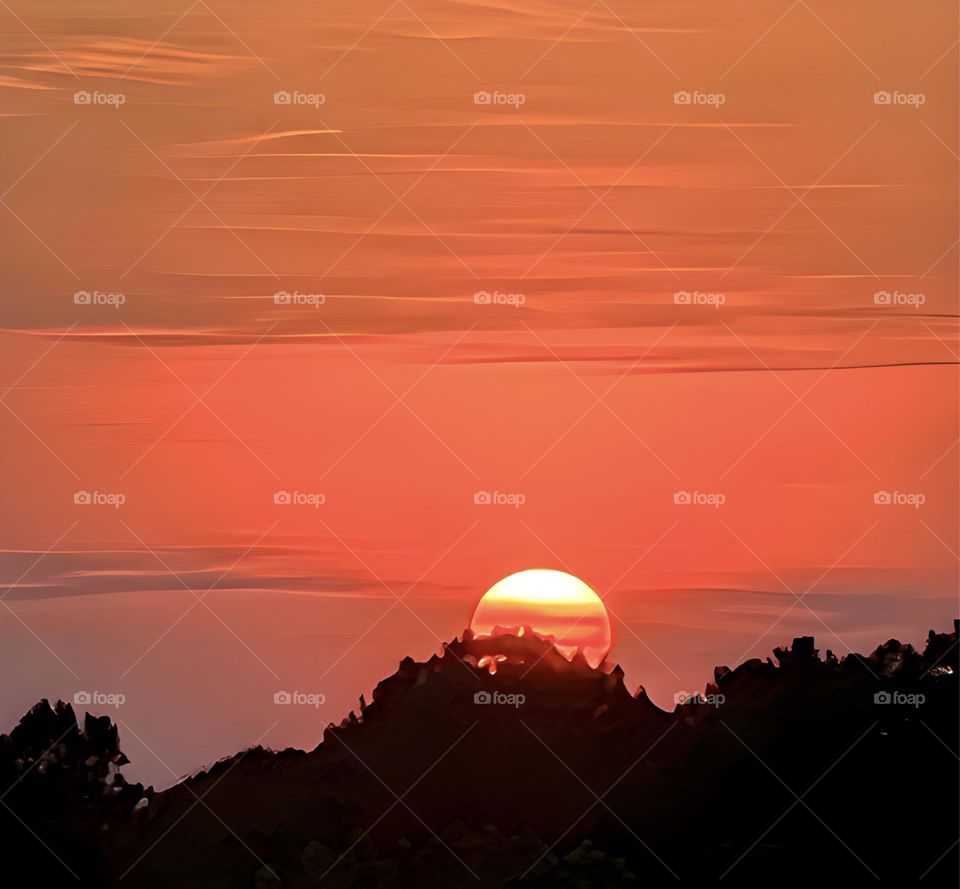 The sun setting beautifully as seen from Little Mountain off the Natchez Trace parkway.